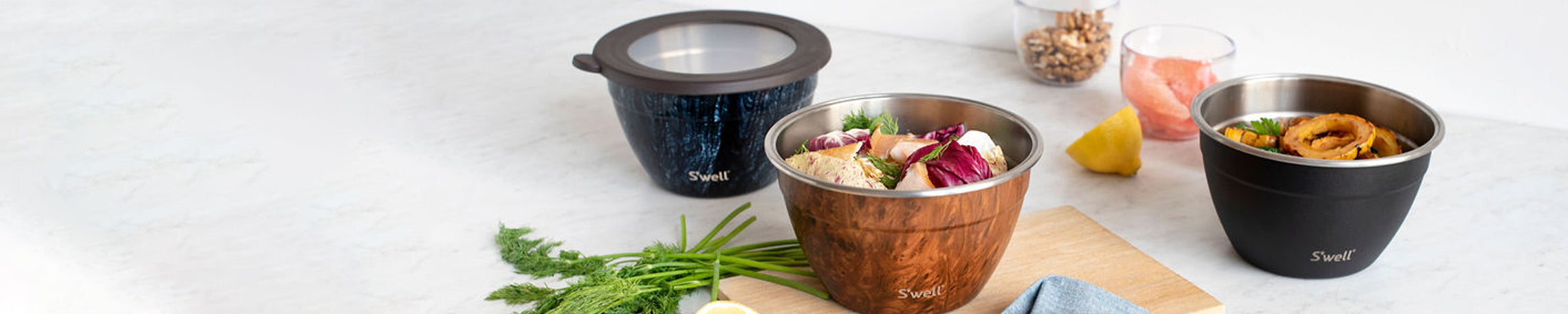  Swell Stainless Steel Salad Bowl Kit 64 Ounces Mountain Sage  Comes
