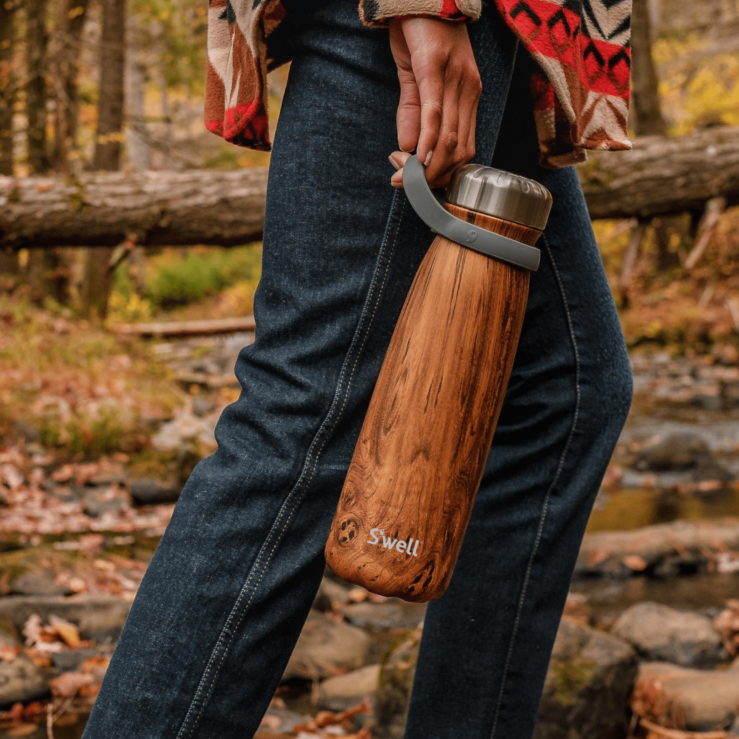 #color_Teakwood