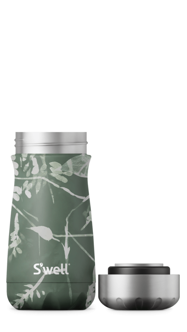 Green Foliage Traveler